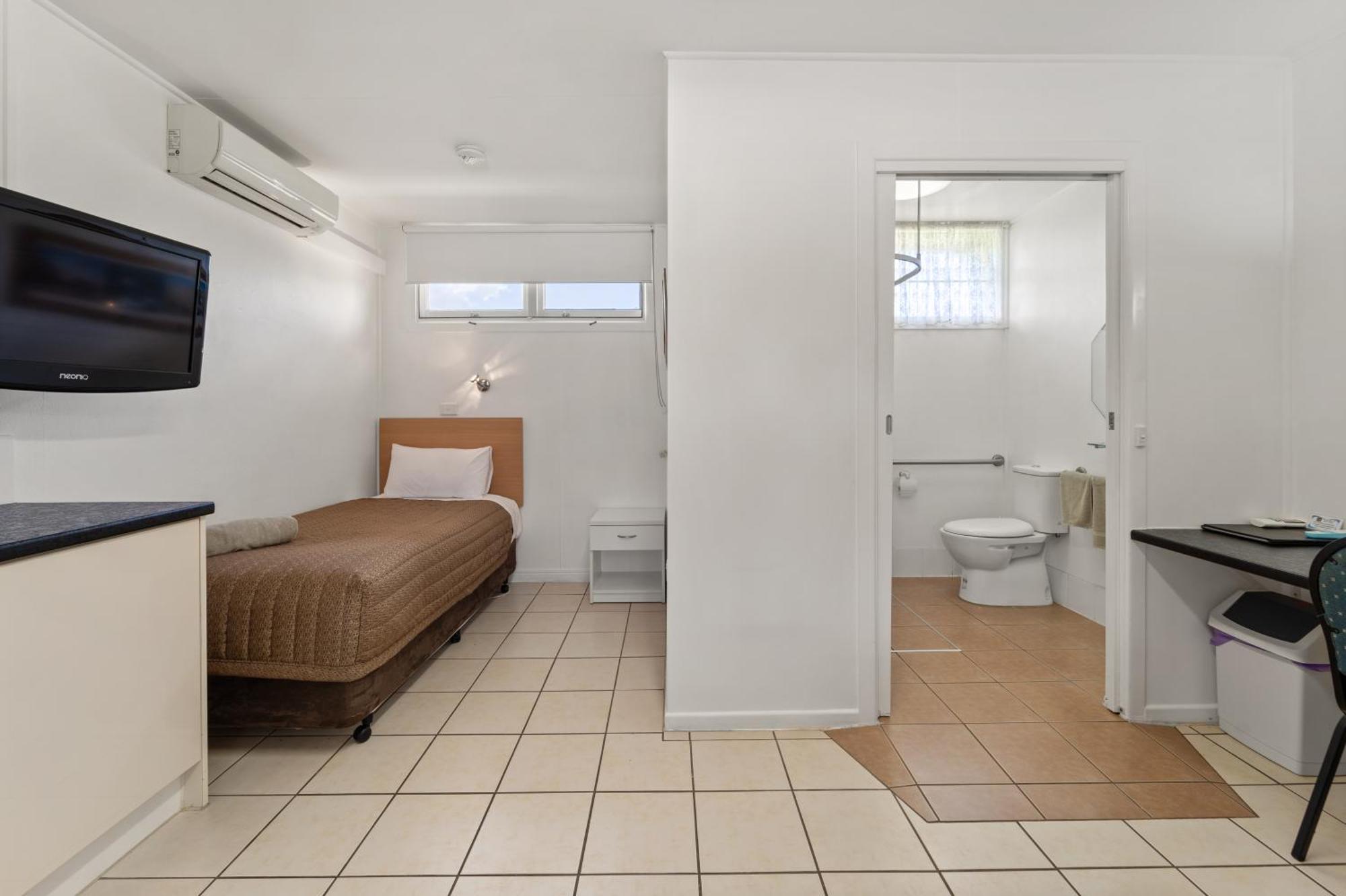 Tally Ho Motor Inn Tenterfield Extérieur photo