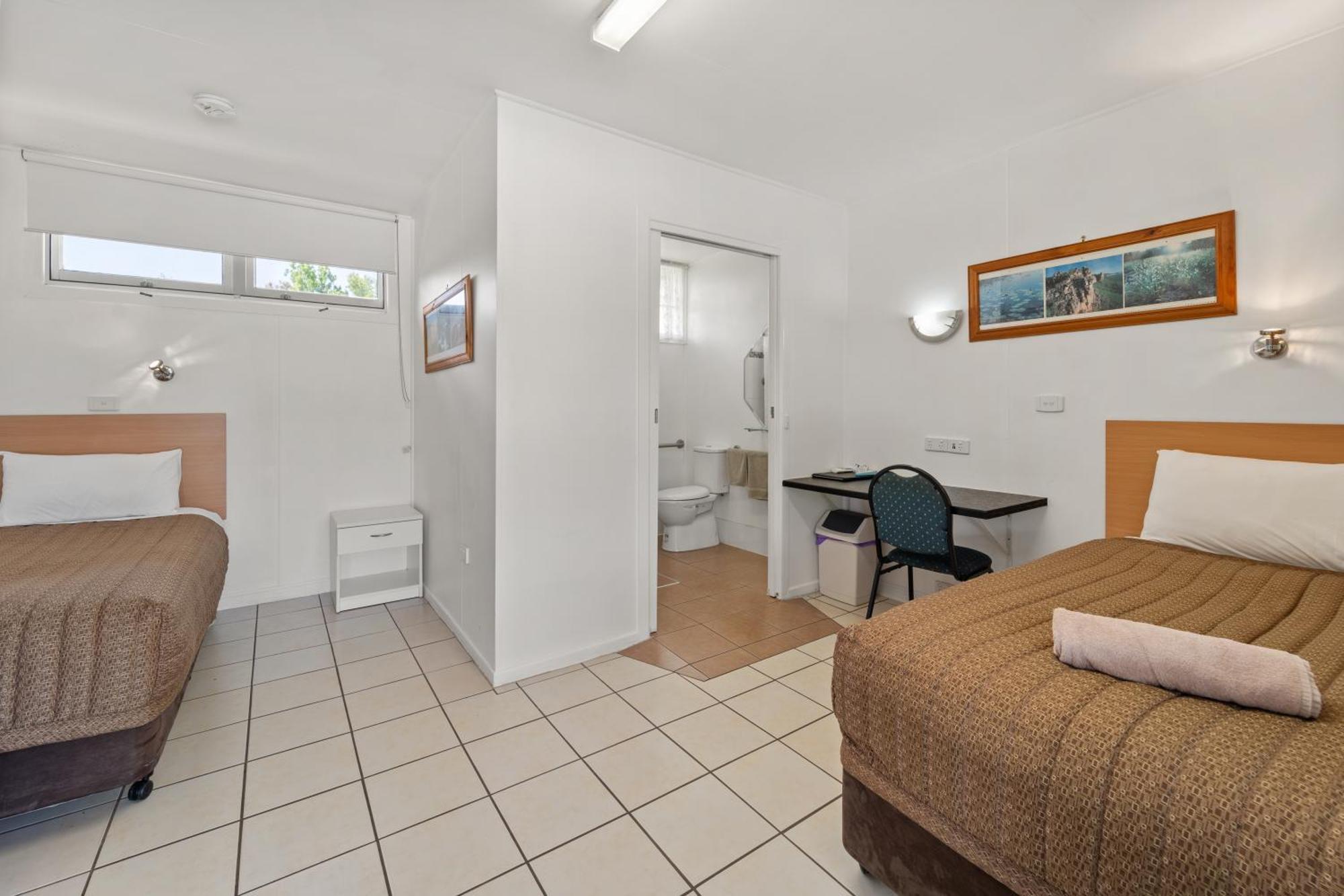 Tally Ho Motor Inn Tenterfield Extérieur photo