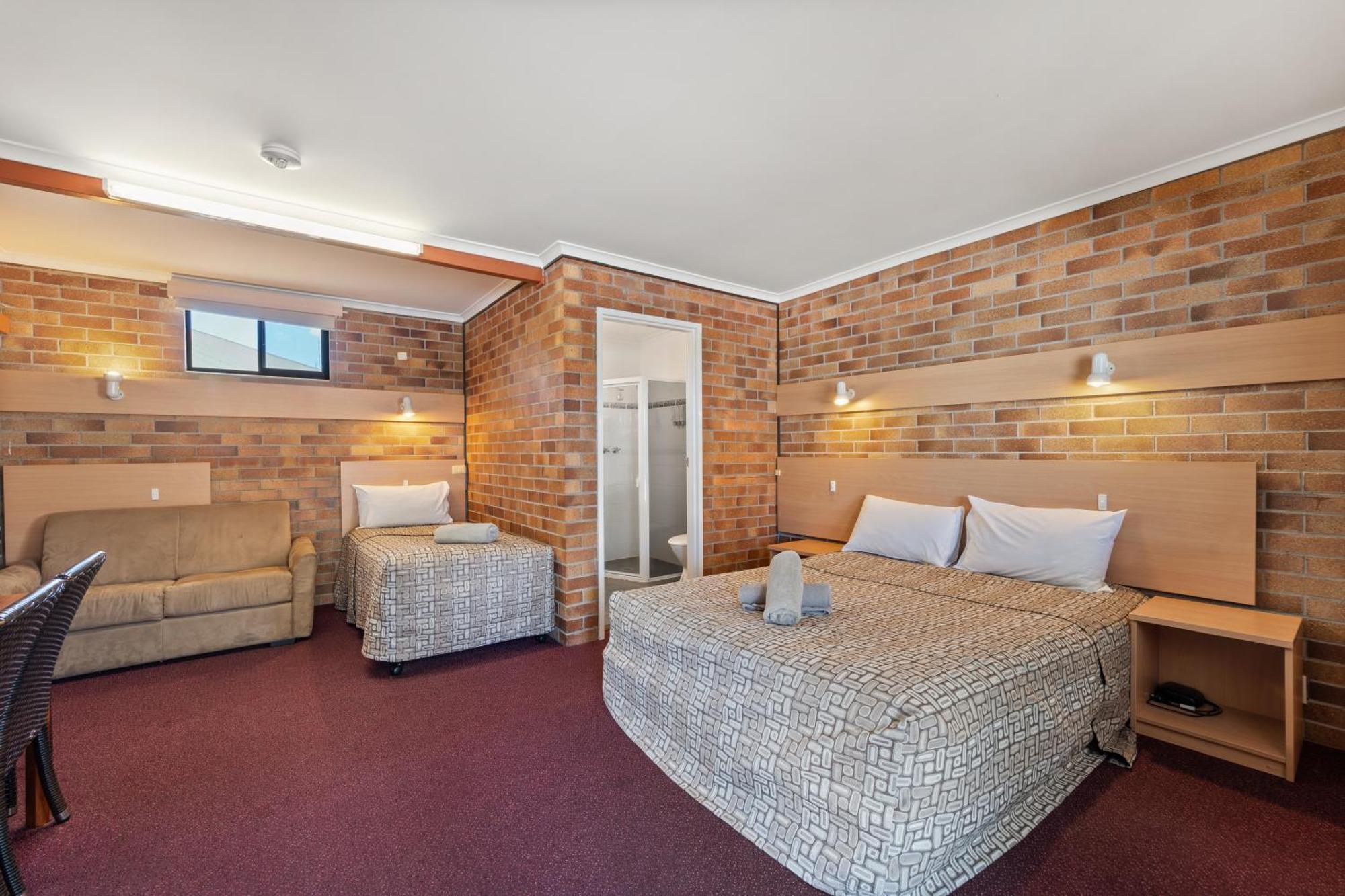 Tally Ho Motor Inn Tenterfield Extérieur photo