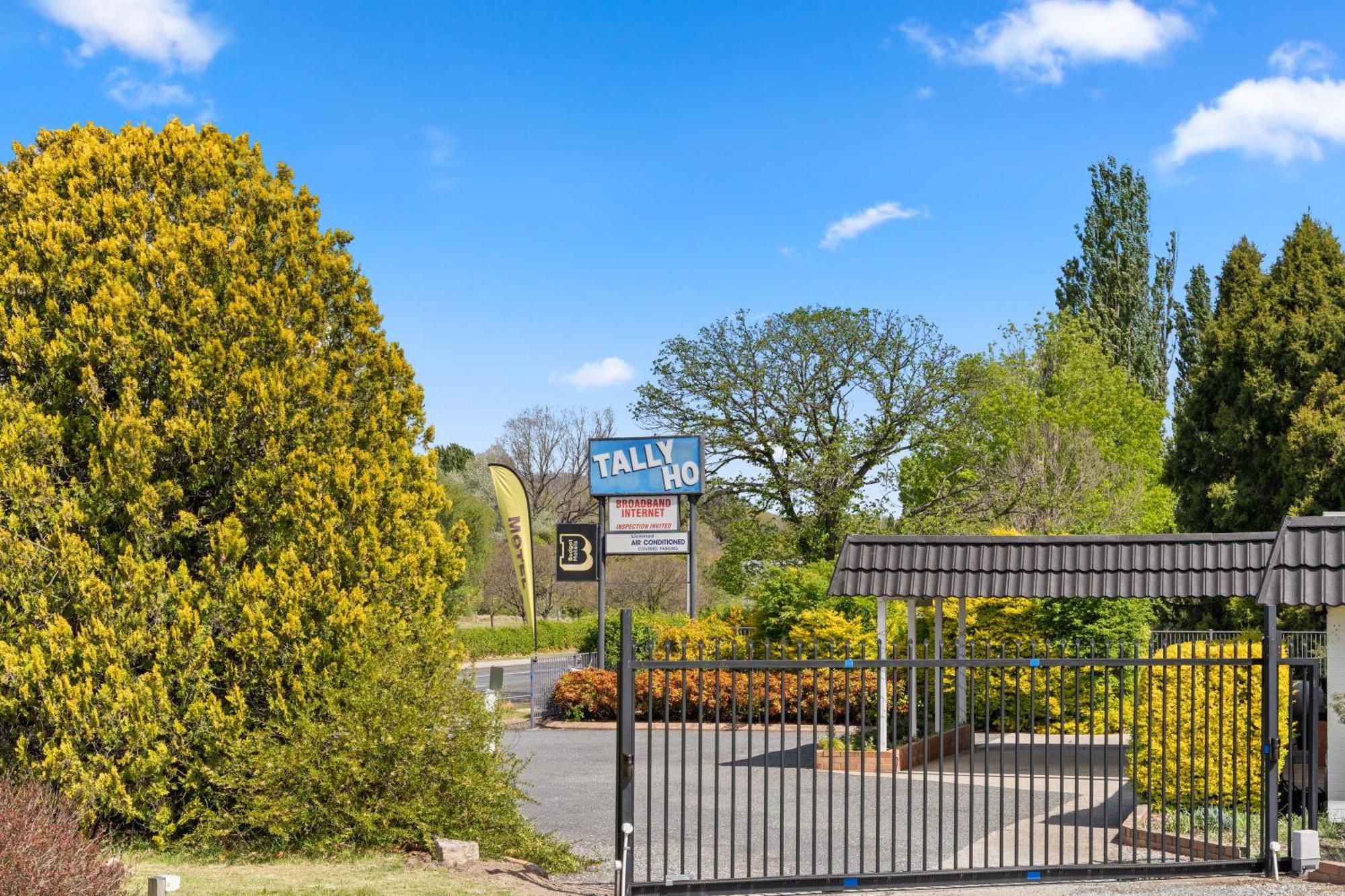 Tally Ho Motor Inn Tenterfield Extérieur photo
